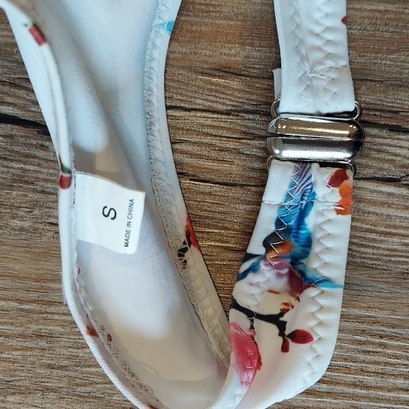 Women's Floral Bikini - Picture 3 of 3